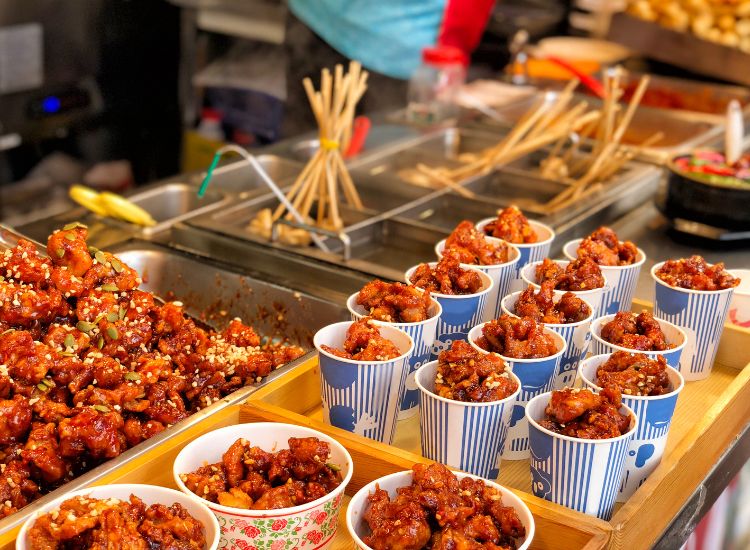 Top 10 des Meilleures Street Foods du Monde-